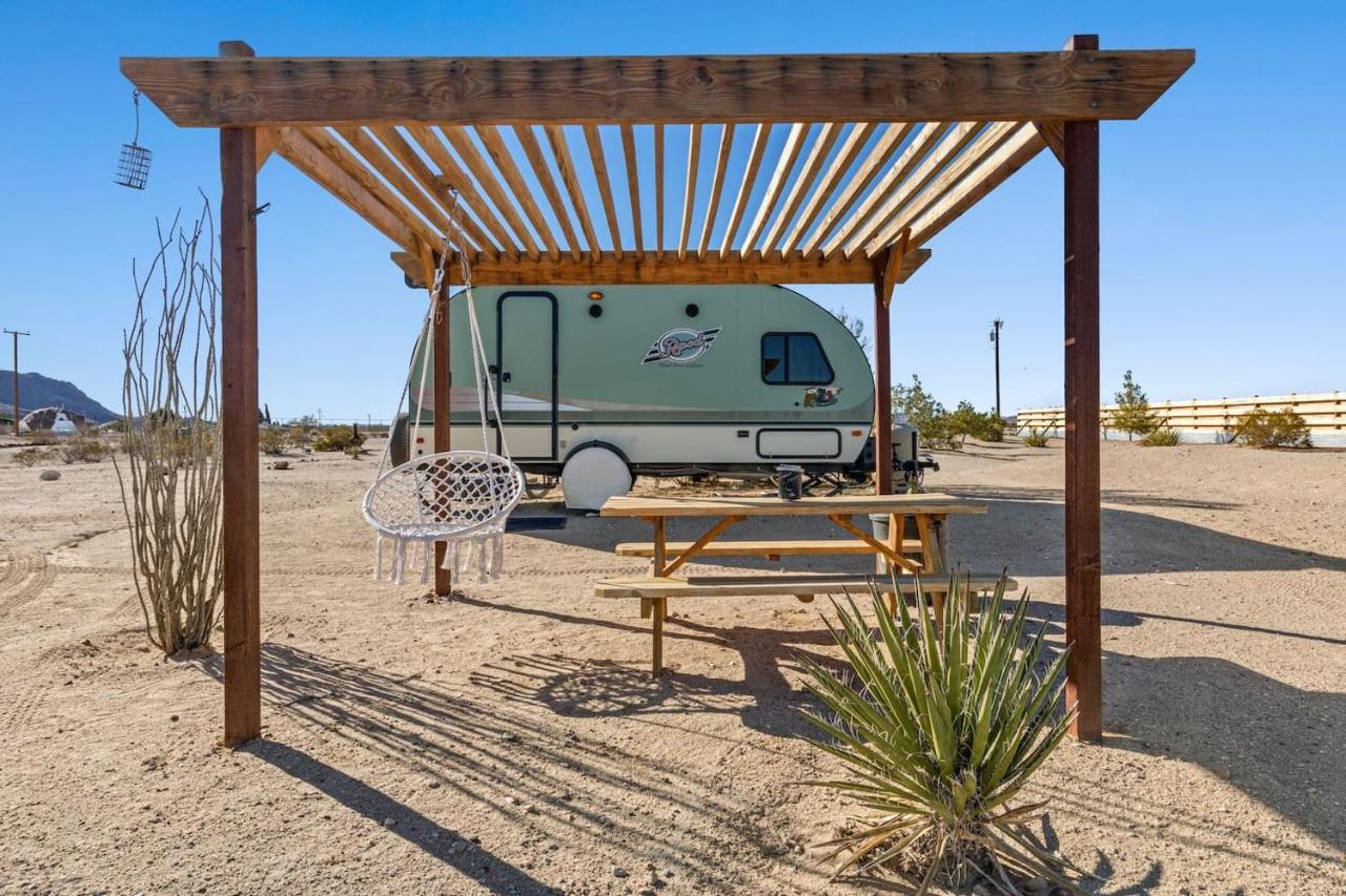 Jt Village Campground - Lil Miss Daisy Joshua Tree Exterior foto